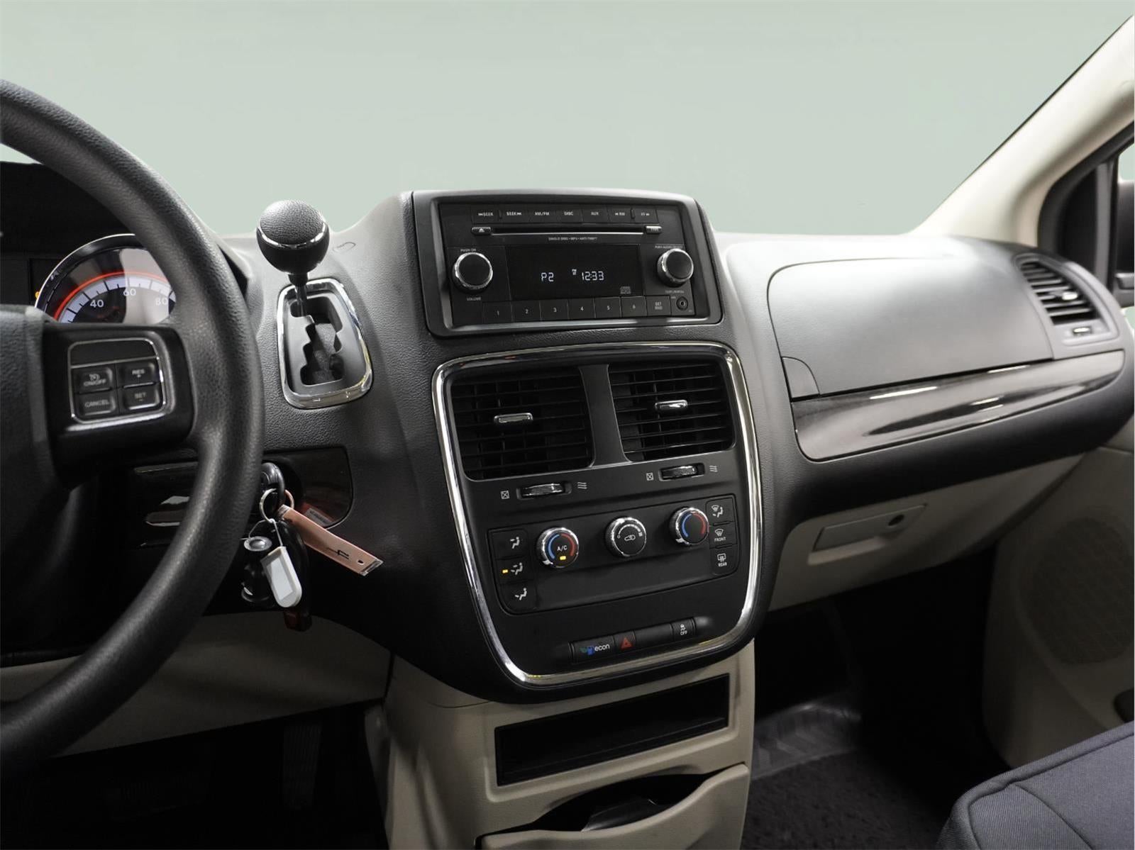 2016 Dodge Grand Caravan American Value Pkg