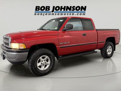 1999 Dodge Ram 1500 2dr Club Cab 139 WB 4WD