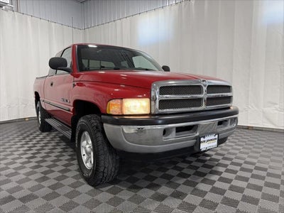 1999 Dodge Ram 1500 2dr Club Cab 139 WB 4WD