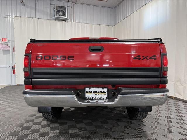 1999 Dodge Ram 1500 2dr Club Cab 139 WB 4WD