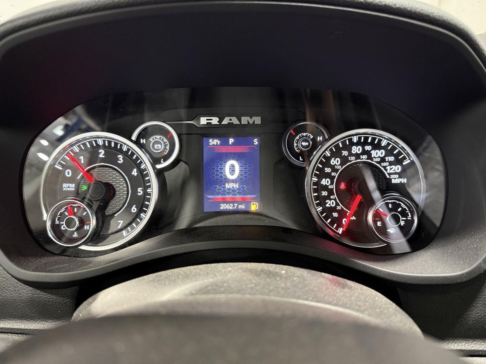 2024 RAM 2500 Tradesman Regular Cab 4x4 8' Box