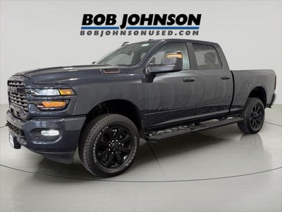 2025 RAM 2500 Big Horn Crew Cab 4x4 6'4' Box