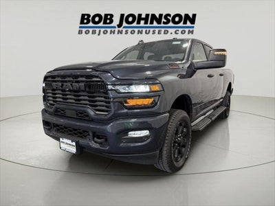 2025 RAM 2500 Big Horn Crew Cab 4x4 6'4' Box