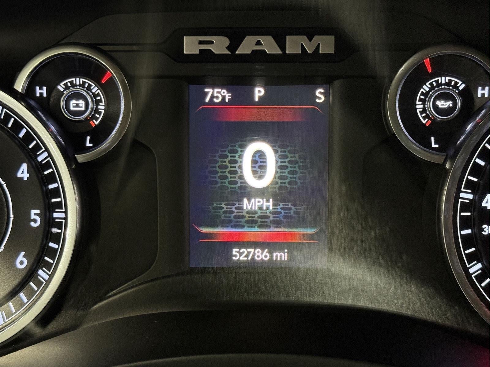 2020 RAM 2500 Big Horn Crew Cab 4x4 6'4' Box
