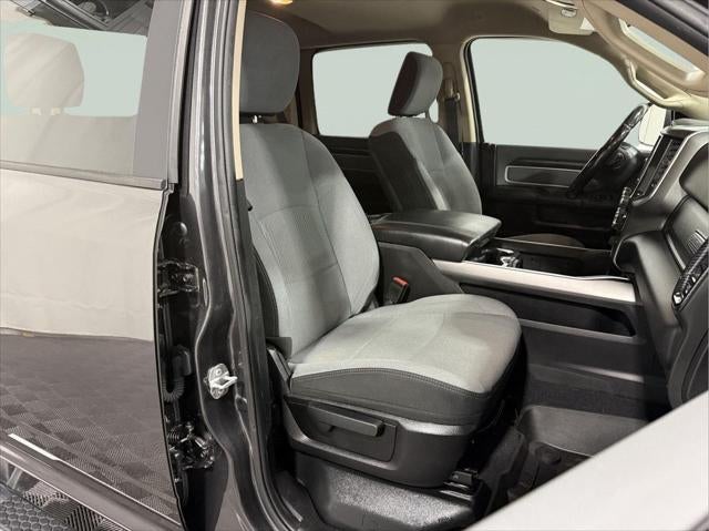 2020 RAM 2500 Big Horn Crew Cab 4x4 6'4' Box