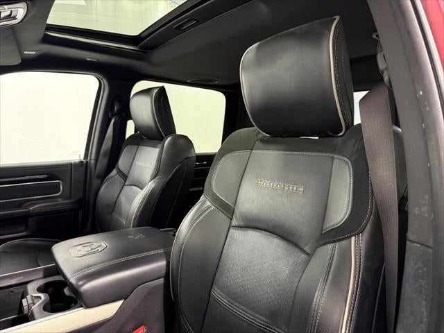 2019 RAM 2500 Laramie Crew Cab 4x4 6'4' Box