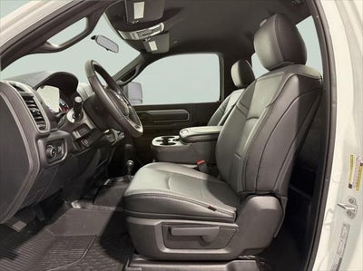 2024 RAM 5500 Chassis Tradesman/SLT