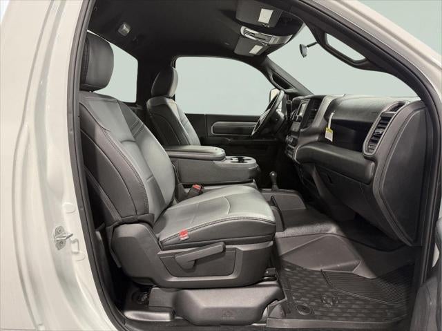 2024 RAM 5500 Chassis Tradesman/SLT