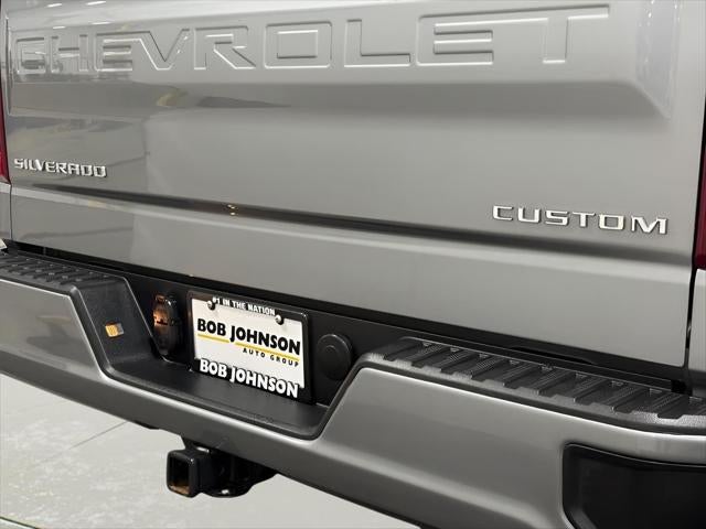 2024 Chevrolet Silverado 1500 4WD Crew Cab Short Bed Custom