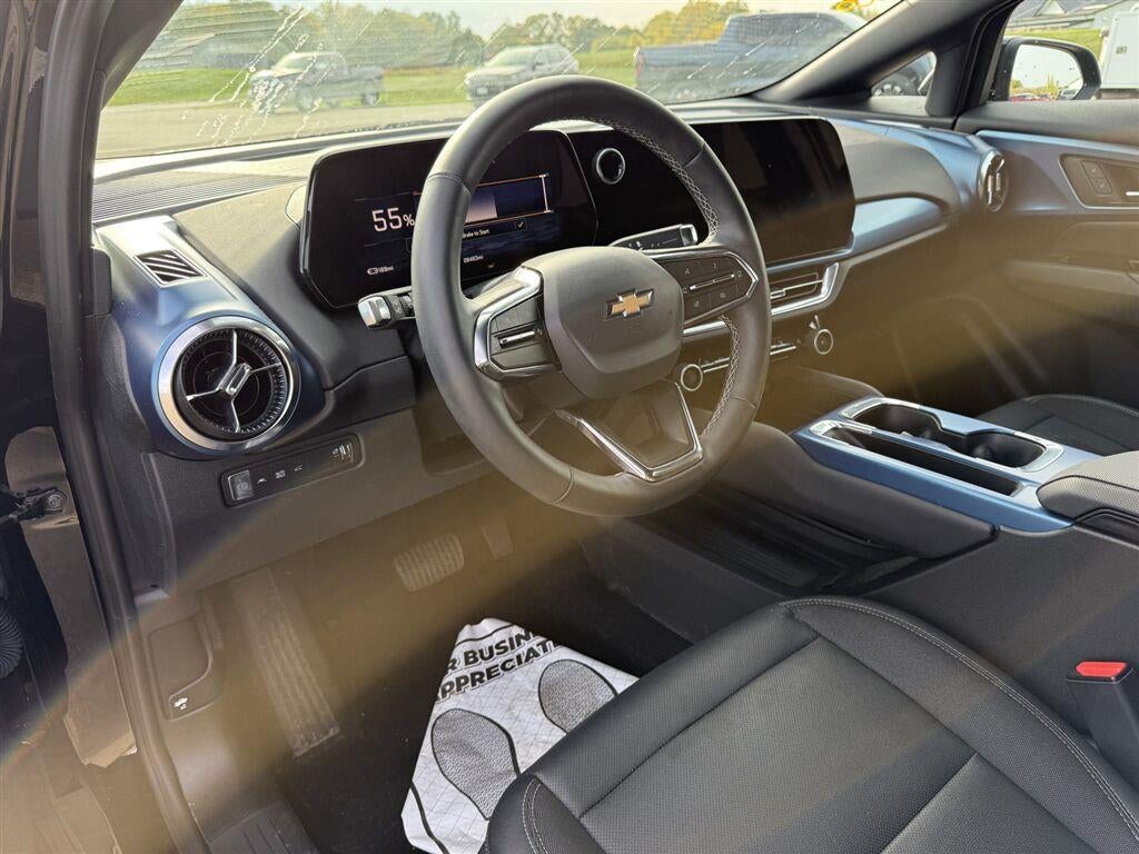 2024 Chevrolet Equinox EV LT