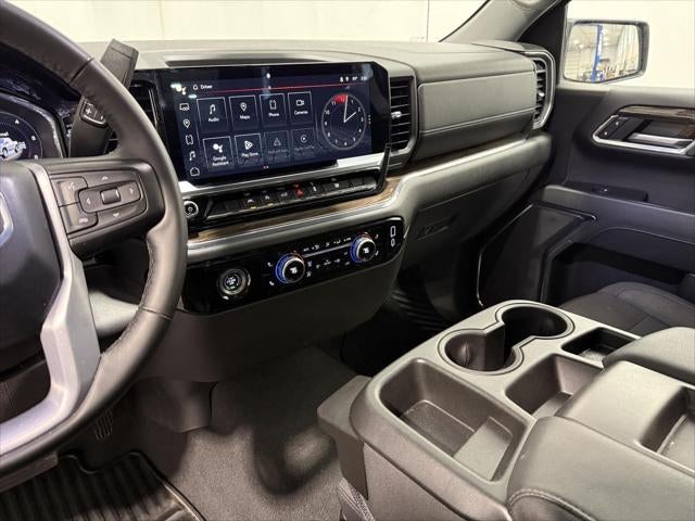 2024 GMC Sierra 1500 4WD Crew Cab Short Box Elevation with 3VL