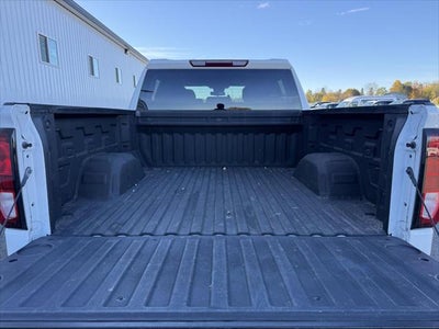2023 GMC Sierra 1500 4WD Crew Cab Short Box Pro