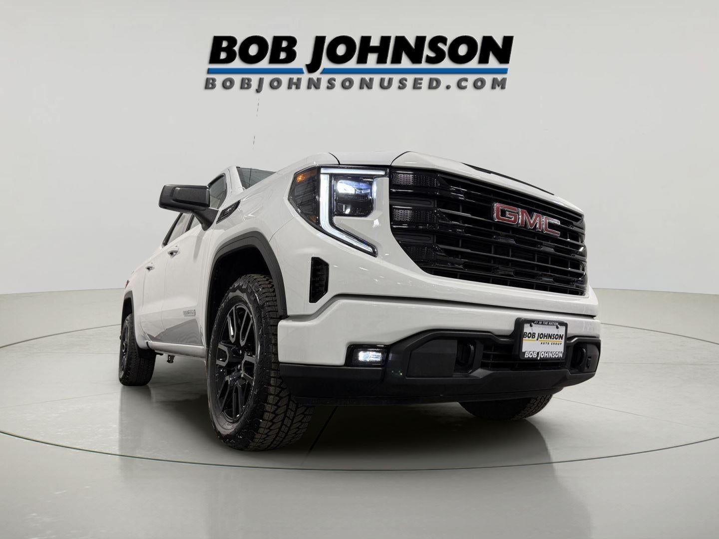 2025 GMC Sierra 1500 4WD Crew Cab Short Box Elevation with 3SB