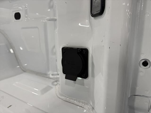 2025 GMC Sierra 1500 4WD Crew Cab Short Box Elevation with 3SB