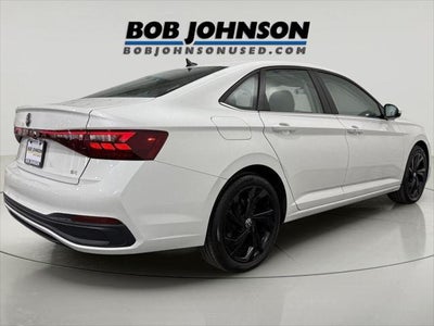 2025 Volkswagen Jetta 1.5T SE