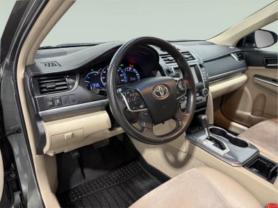 2012 Toyota Camry Hybrid XLE