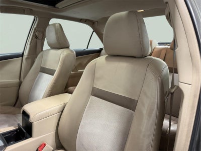 2012 Toyota Camry Hybrid XLE
