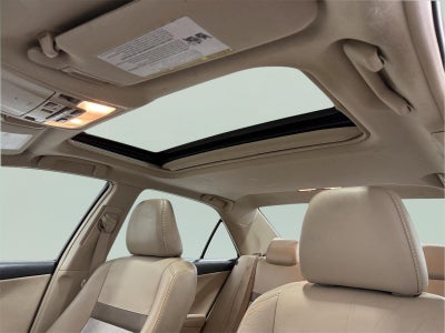 2012 Toyota Camry Hybrid XLE