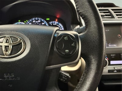 2012 Toyota Camry Hybrid XLE