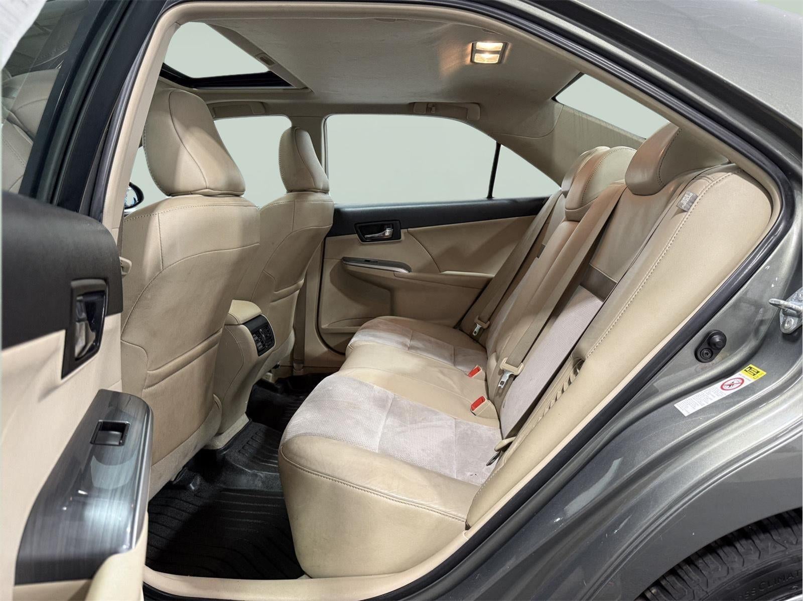 2012 Toyota Camry Hybrid XLE
