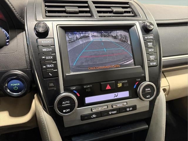 2012 Toyota Camry Hybrid XLE