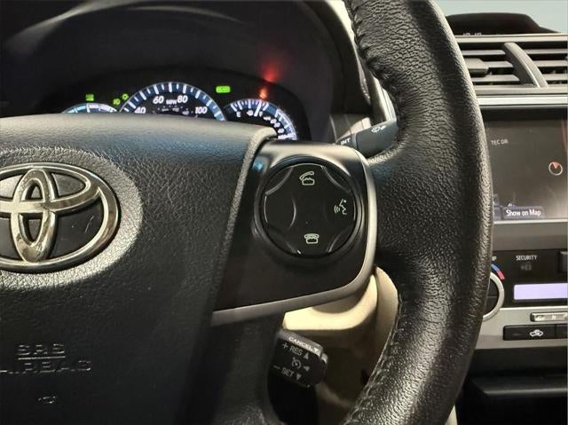 2012 Toyota Camry Hybrid XLE