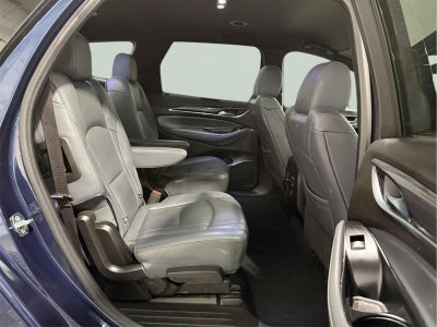 2022 Buick Enclave AWD Essence