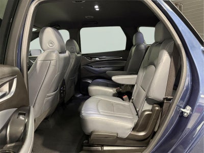 2022 Buick Enclave AWD Essence