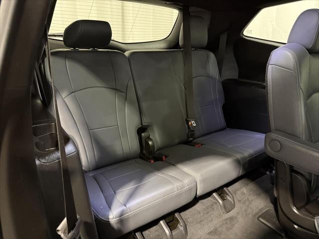 2022 Buick Enclave AWD Essence