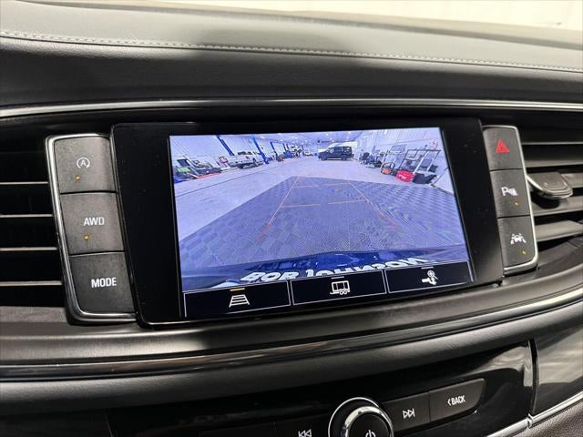 2022 Buick Enclave AWD Essence
