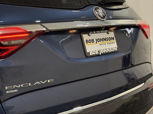2022 Buick Enclave AWD Essence
