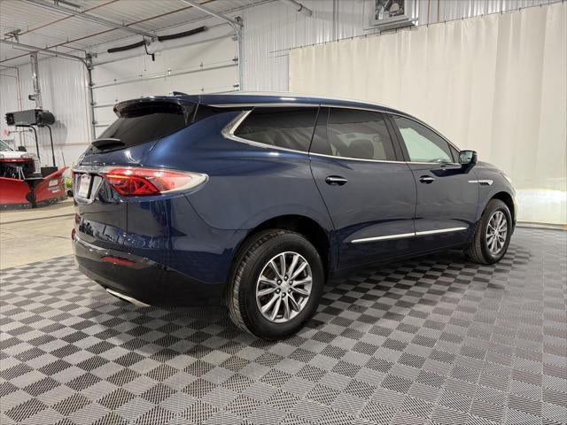2022 Buick Enclave AWD Essence