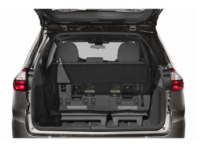 2020 Toyota Sienna LE