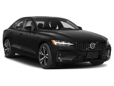 2023 Volvo S60 B5 Plus Dark Theme