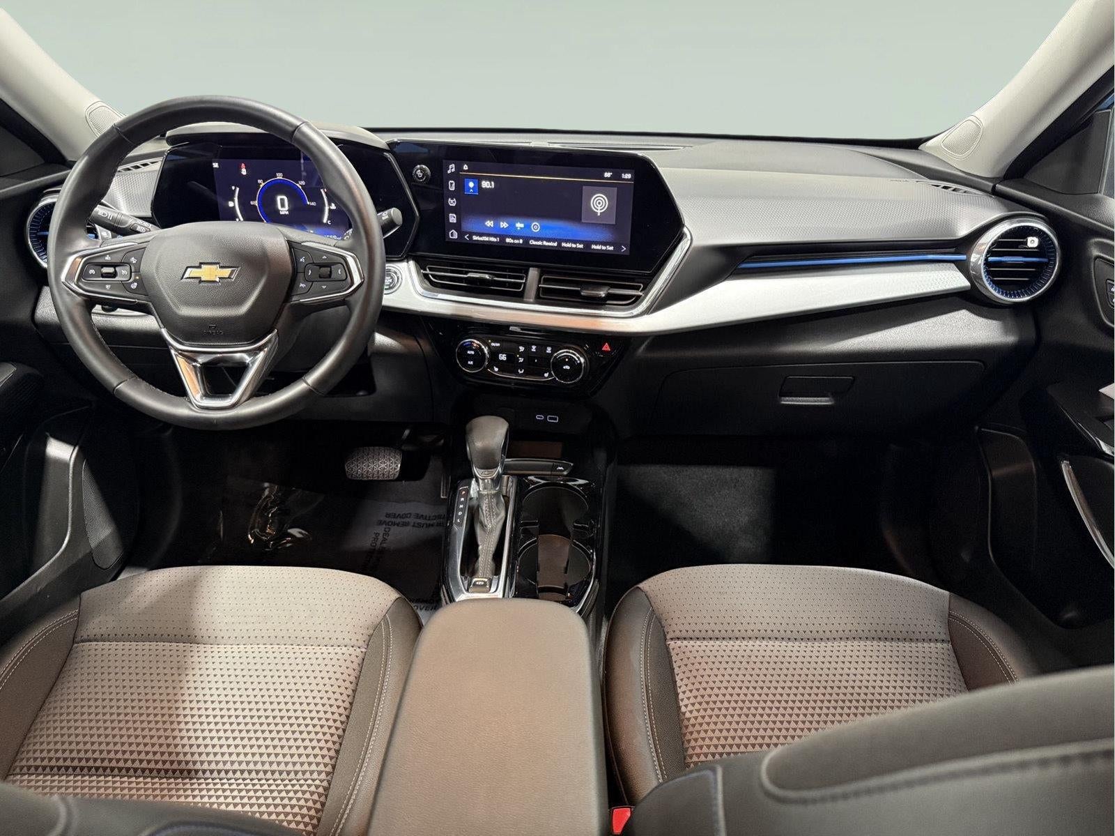 2025 Chevrolet Trax FWD LT