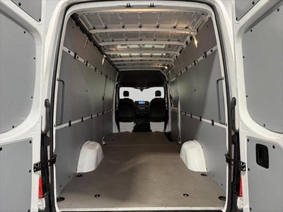2025 Mercedes-Benz Sprinter 2500 High Roof 4-Cyl Diesel