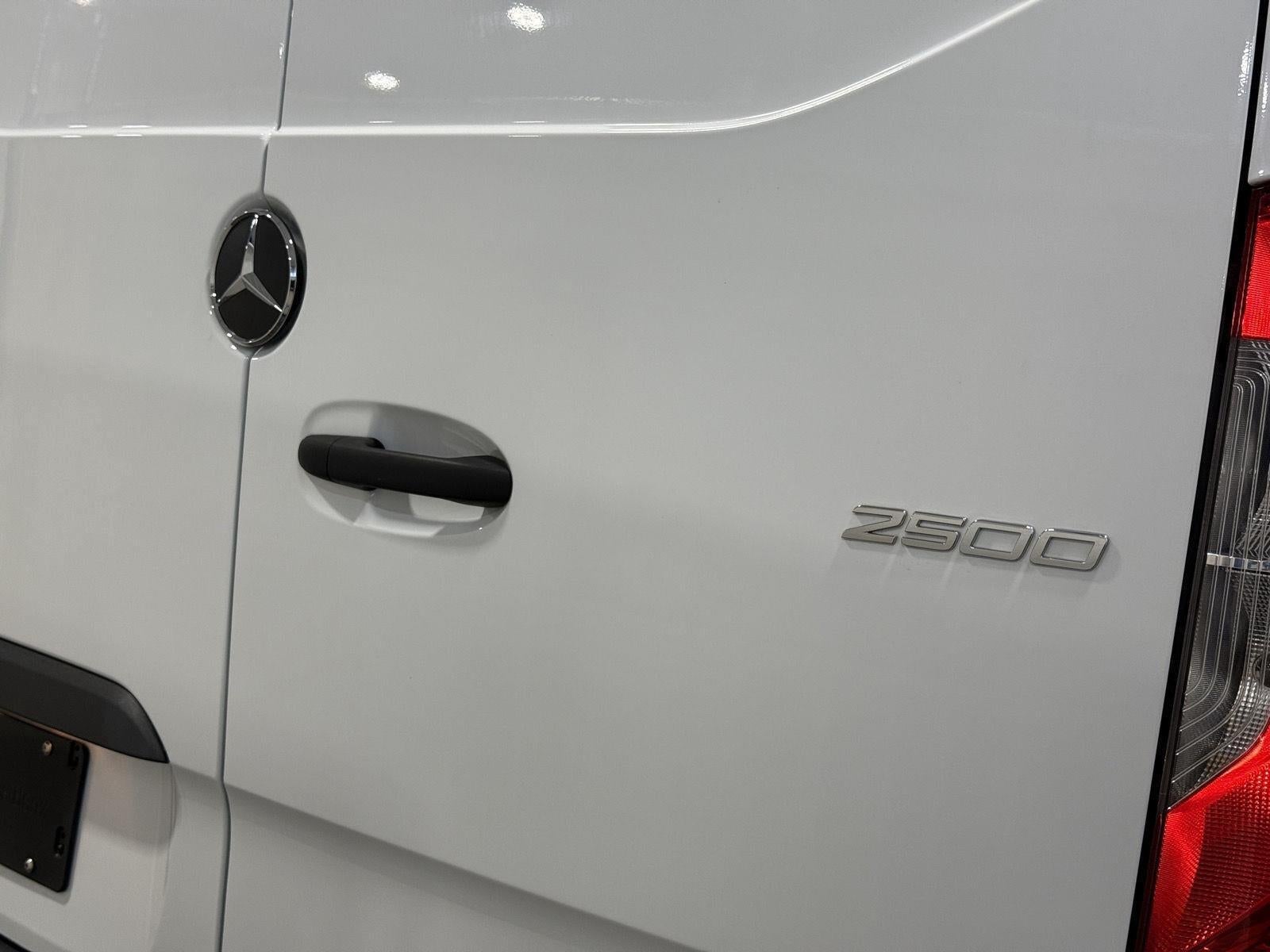 2025 Mercedes-Benz Sprinter 2500 High Roof 4-Cyl Diesel HO