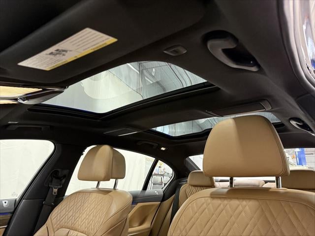 2016 BMW 750i xDrive