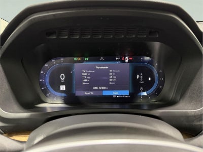 2023 Volvo XC90 B5 Plus