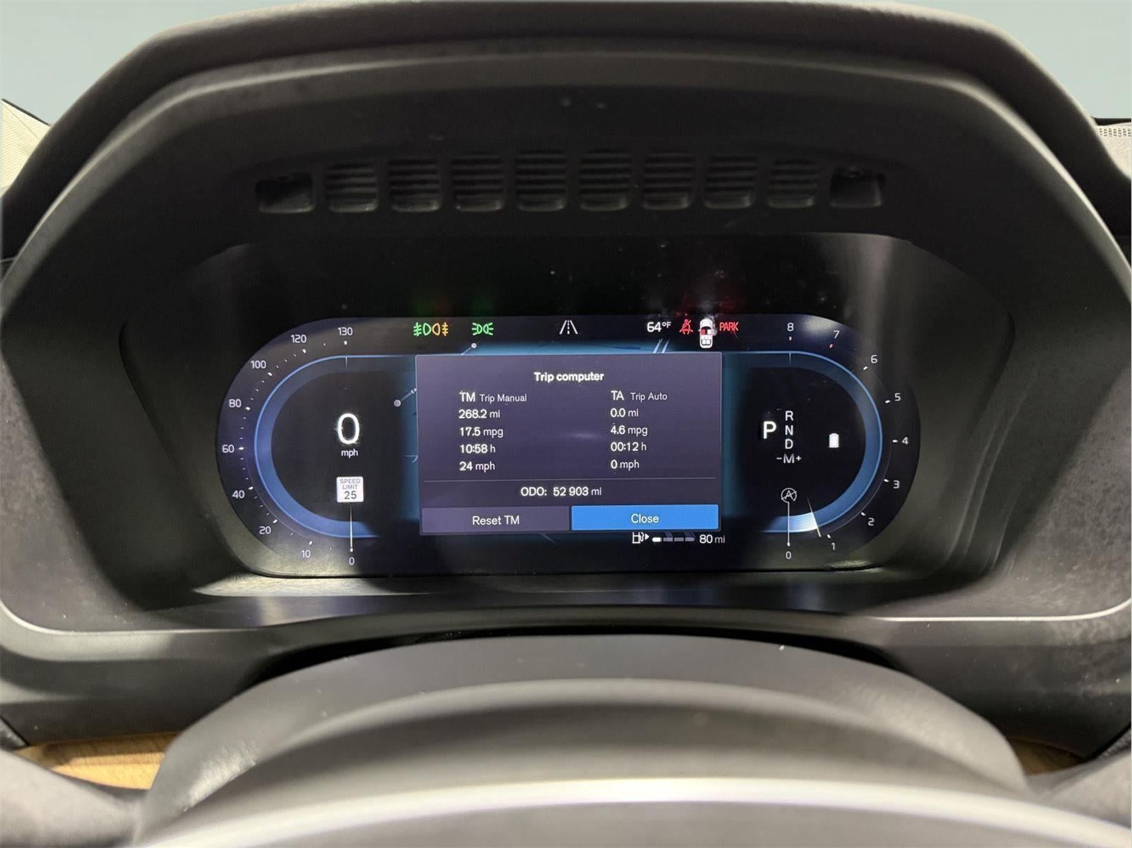 2023 Volvo XC90 B5 Plus