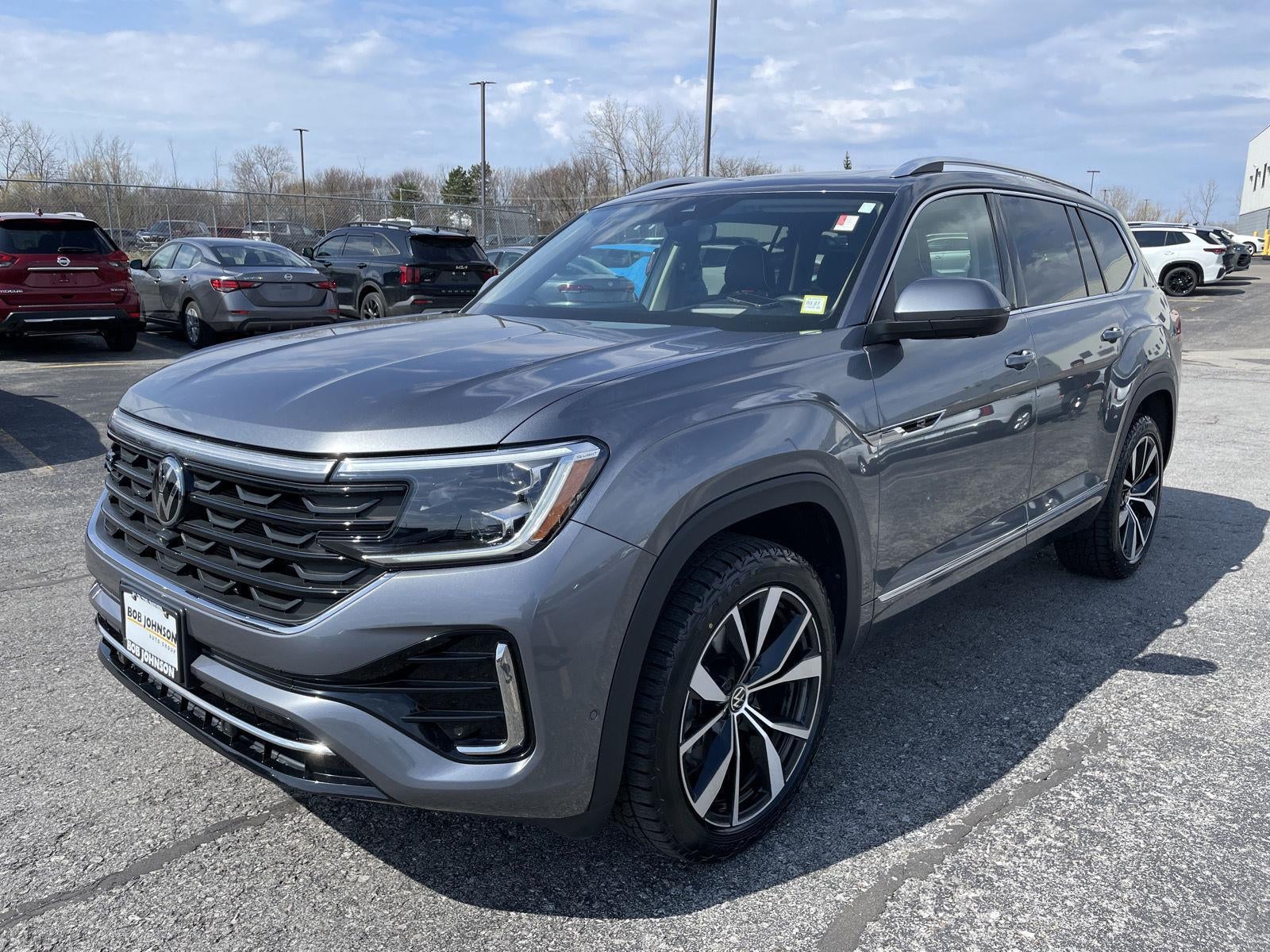 2024 Volkswagen Atlas 2.0T SEL Premium R-Line