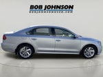 2018 Volkswagen Passat 2.0T SE