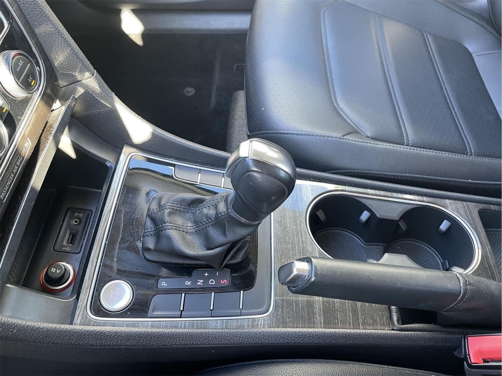 2018 Volkswagen Passat 2.0T SE
