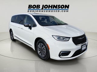 2023 Chrysler Pacifica Hybrid Limited
