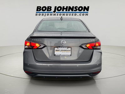 2021 Nissan Versa SR