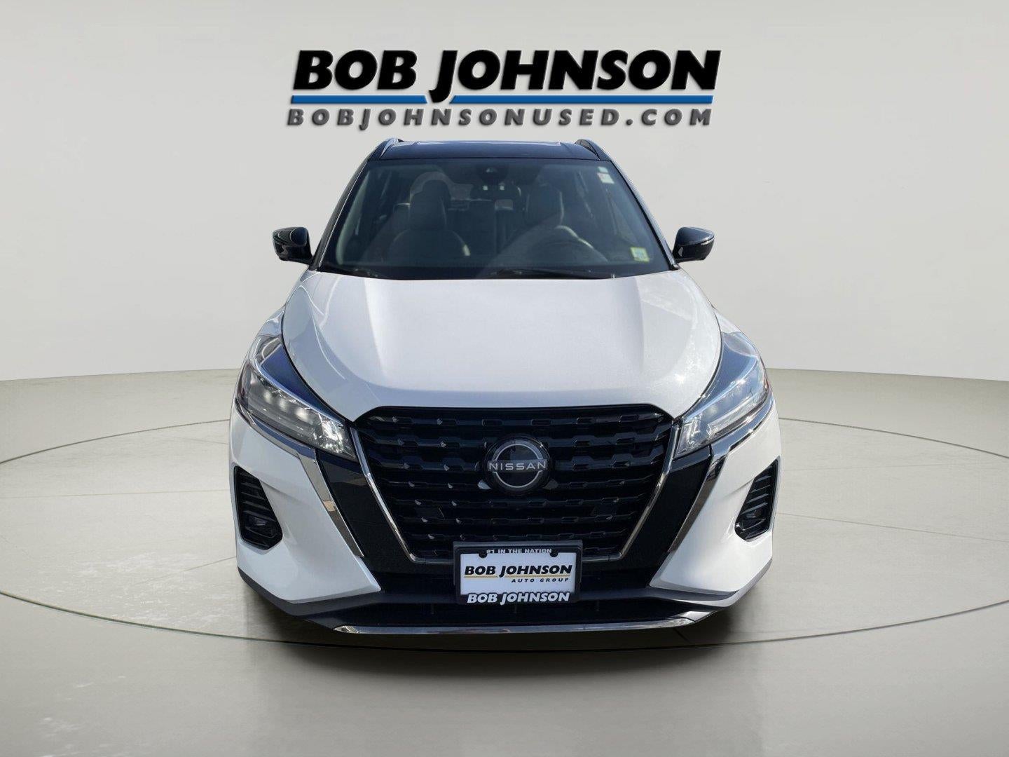 2022 Nissan Kicks SR