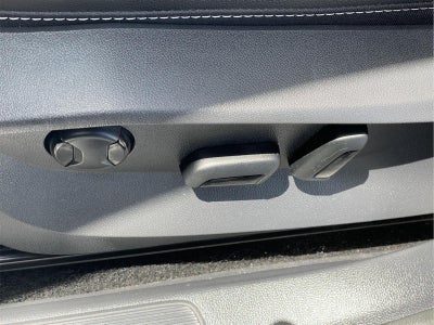 2023 Volkswagen Taos SEL