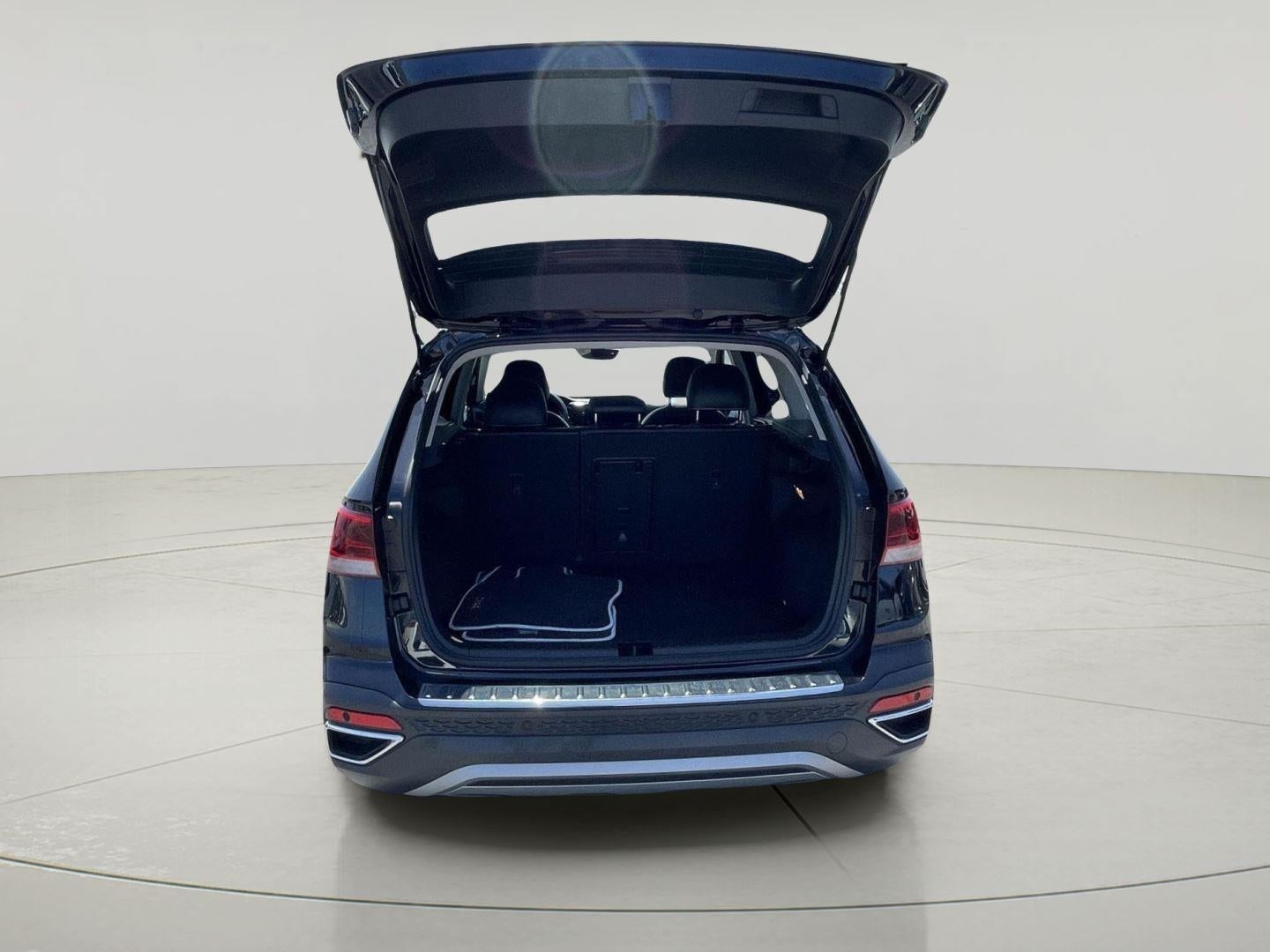 2023 Volkswagen Taos SEL