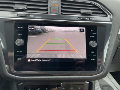 2023 Volkswagen Tiguan SE R-Line Black