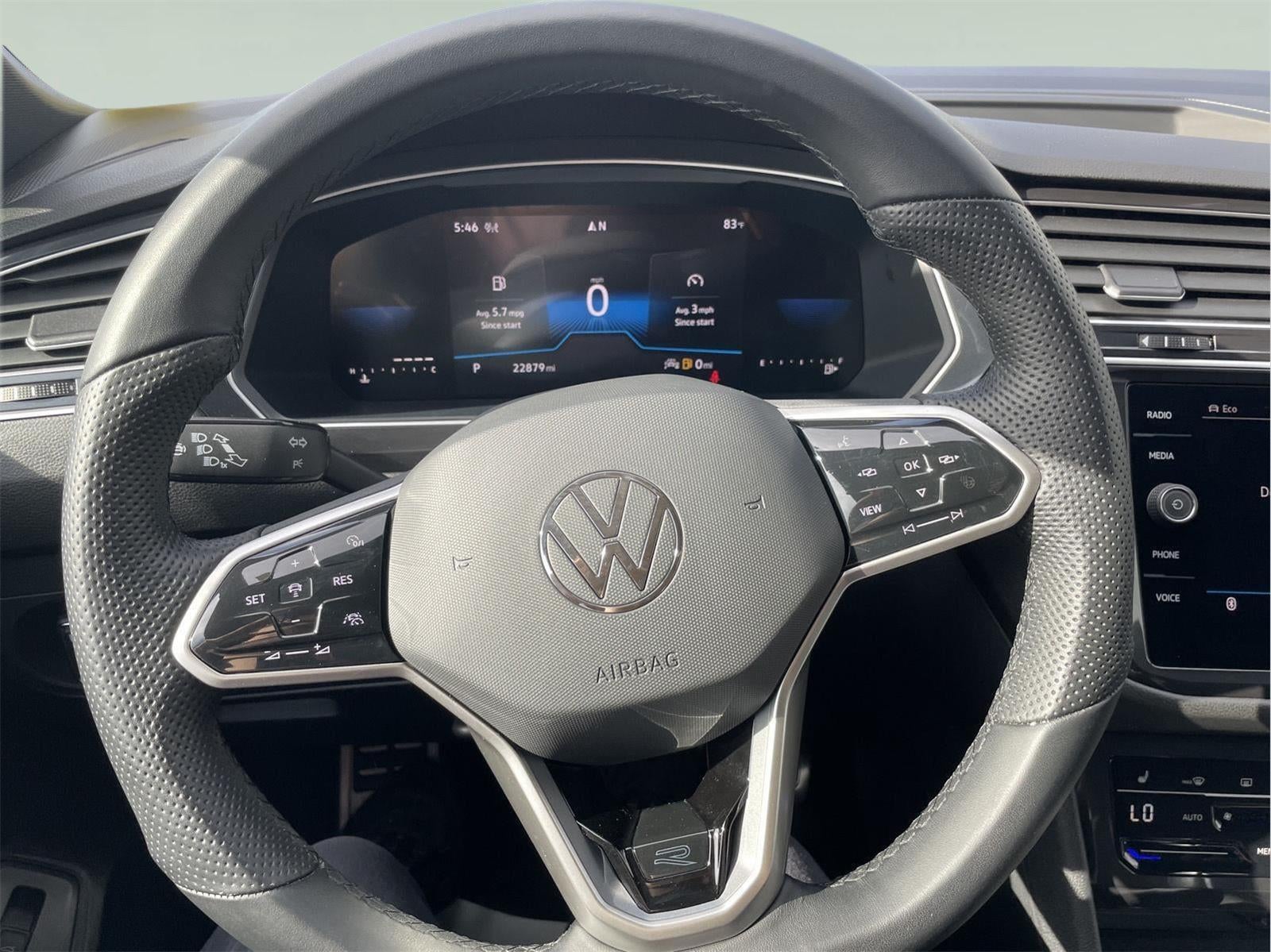 2024 Volkswagen Tiguan SE R-Line Black